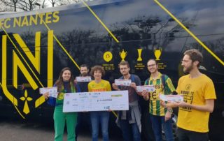 Un billet de train géant attendait les joueurs à la montée dans le bus